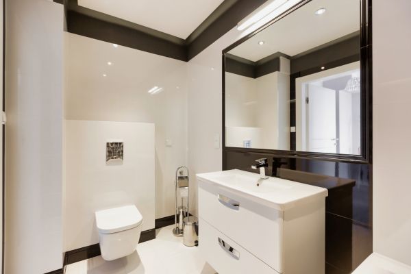 Business Bathroom Remodeling in Peoria